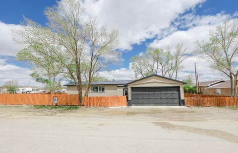 Photo of 585 Highland Avenue, Green River, WY 82935 (MLS # 20262415)