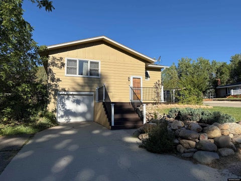 Photo of 870 N DeSmet Avenue, Buffalo, WY 82834 (MLS # 20264540)