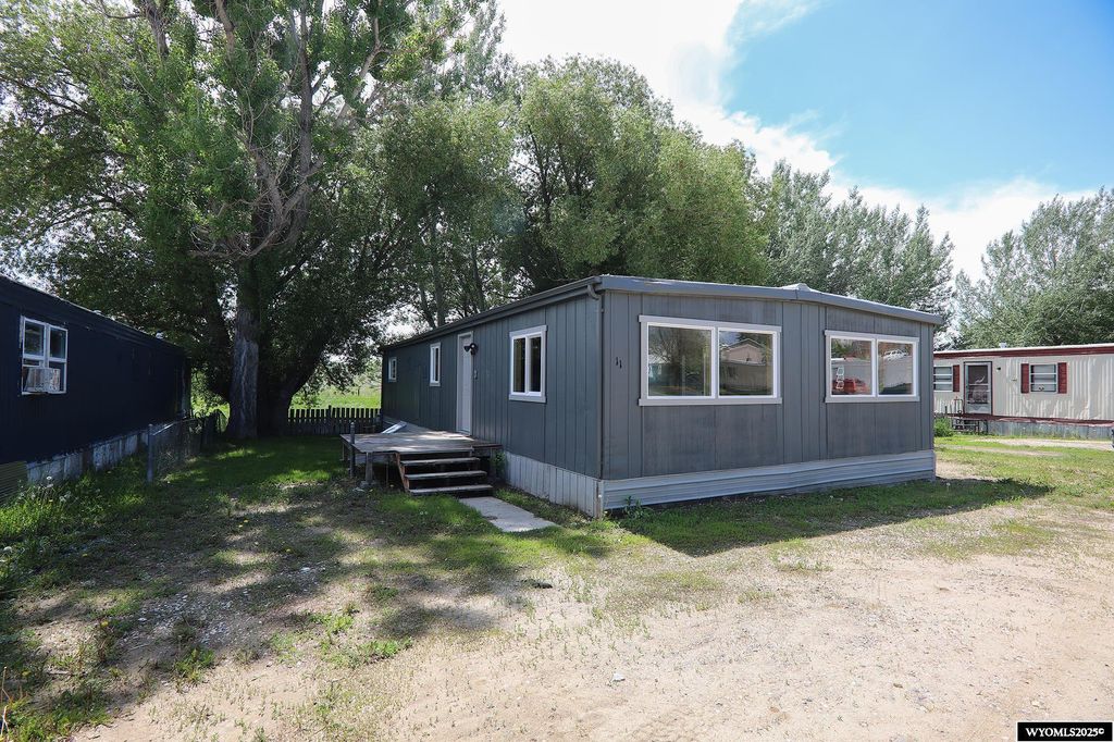 Photo of 601 E Parmelee Lot 11, Buffalo, WY 82834 (MLS # 20250227)