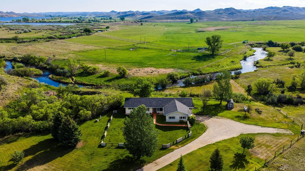 Photo of 503 US Hwy 16 East, Buffalo, WY 82834 (MLS # 20262727)