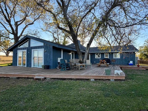 Photo of 200 E Oak Road, Wheatland, WY 82201 (MLS # 20265214)