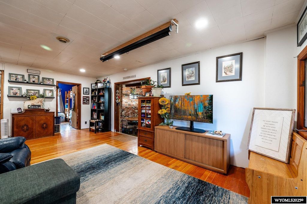 Photo of 631 N Adams Avenue, Buffalo, WY 82834 (MLS # 20255285)