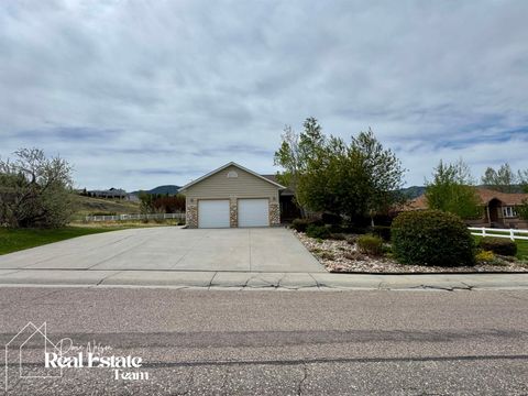 Photo of 1421 W 60th Street, Casper, WY 82601 (MLS # 20262234)