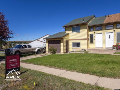 Photo of 140 Barrett Avenue, Evanston, WY 82930 (MLS # 20264792)