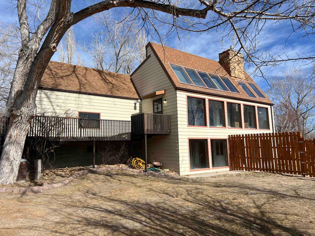 Photo of 111 Big Bend Avenue, Riverton, WY 82501 (MLS # 20260950)