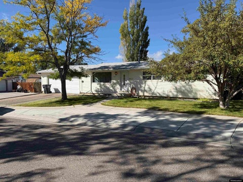 Photo of 710 Central Street ST, Rock Springs, WY 82901 (MLS # 20264891)