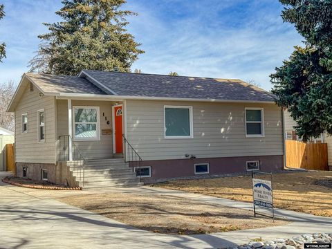 Photo of 116 W Park Avenue, Riverton, WY 82501 (MLS # 20256314)