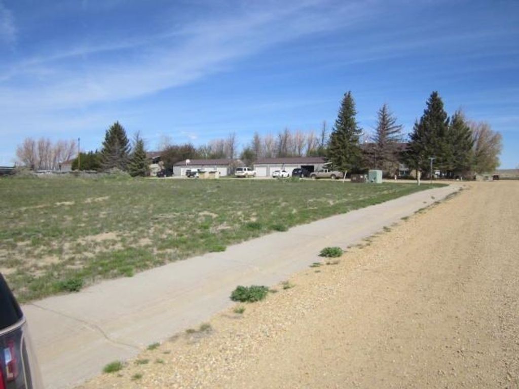 Photo of 452 W Cottonwood ST, Medicine Bow, WY 82329 (MLS # 20262251)