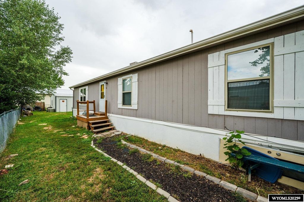 Photo of 135 Flagstaff, Buffalo, WY 82834 (MLS # 20254774)