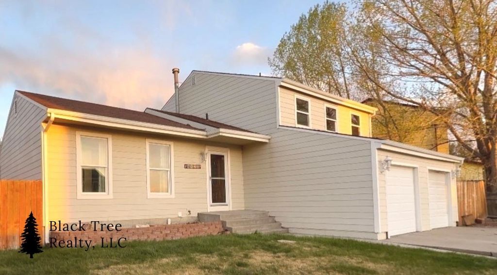 Photo of 4421 S Ash St, Casper, WY 82601 (MLS # 20261852)