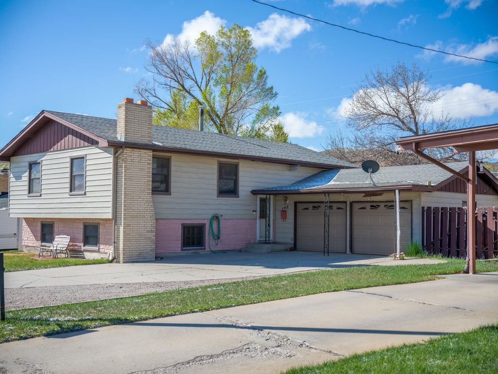 Photo of 145 Keith Street, Green River, WY 82935 (MLS # 20261729)
