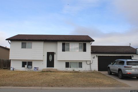Photo of 367 Seventh Street St, Mountain View, WY 82939 (MLS # 20256222)