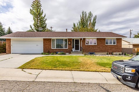 Photo of 1938 Coral St, Rock Springs, WY 82901 (MLS # 20263202)
