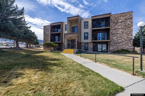 Photo of 4460 S Poplar #204 St, Casper, WY 82604 (MLS # 20261395)