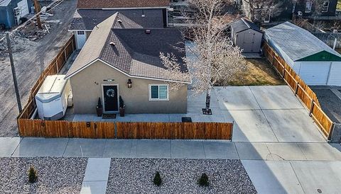 Photo of 40 N 3rd West, Green River, WY 82935 (MLS # 20261294)