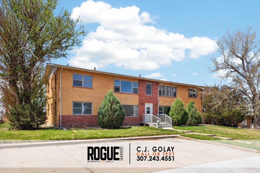 Photo of 2044 Westwood Hill Hl, Casper, WY 82604 (MLS # 20262151)