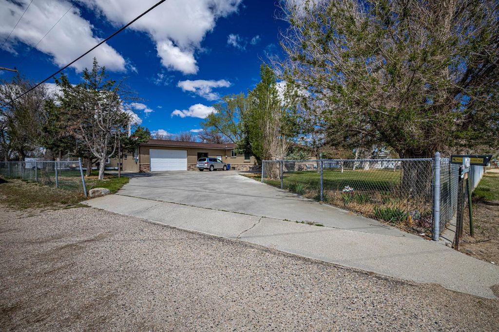 Photo of 2230 River Meadows Road, Casper, WY 82604 (MLS # 20262185)