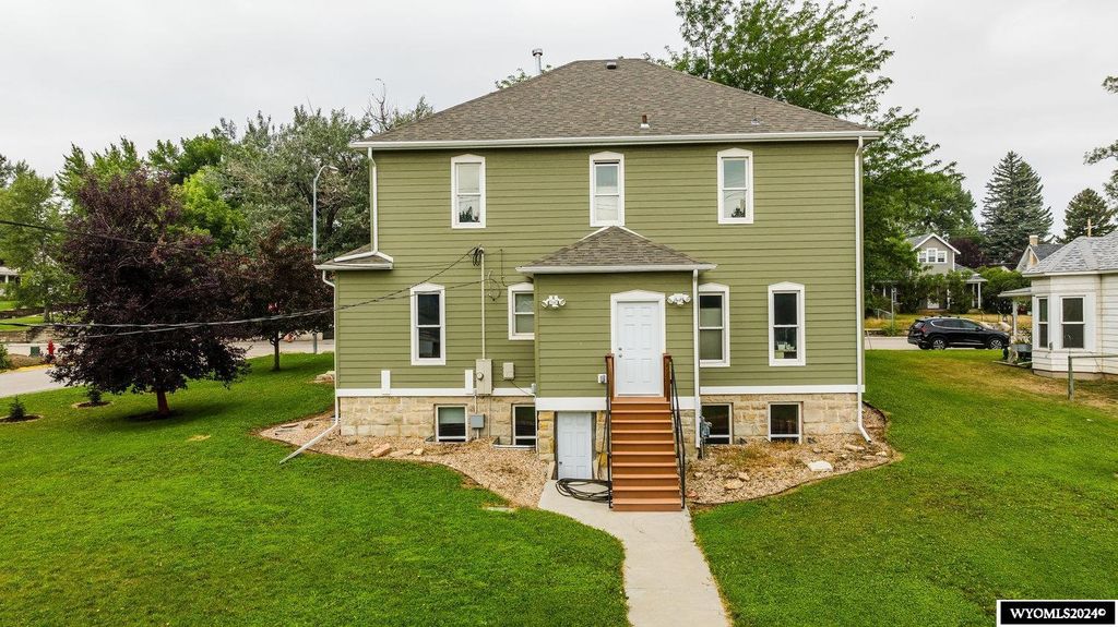 Photo of 293 S Main Street, Buffalo, WY 82834 (MLS # 20244645)