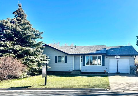 Photo of 412 Herschler Avenue, Evanston, WY 82930 (MLS # 20261429)