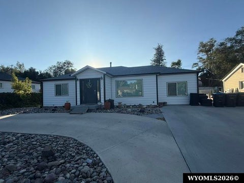 Photo of 240 Bramwell St, Green River, WY 82935 (MLS # 20264608)