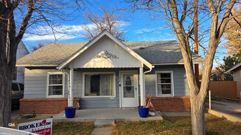 Photo of 428 W 12th Street, Casper, WY 82601 (MLS # 20260554)