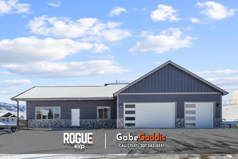 Photo of 5590 Walnut St, Casper, WY 82601 (MLS # 20260985)