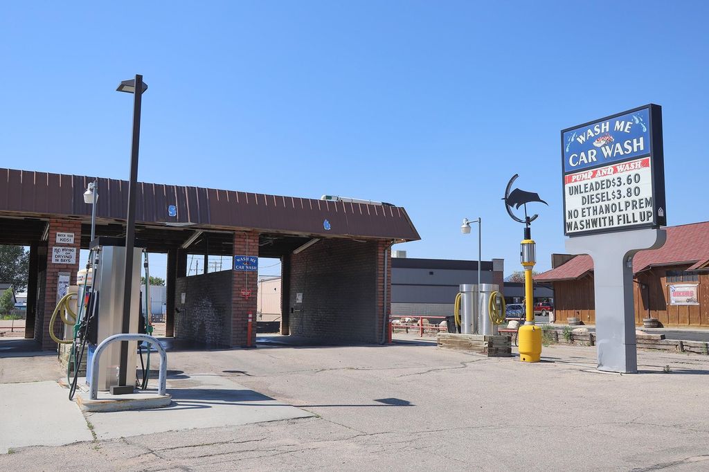 Photo of 865 Fort Street, Buffalo, WY 82834 (MLS # 20260151)