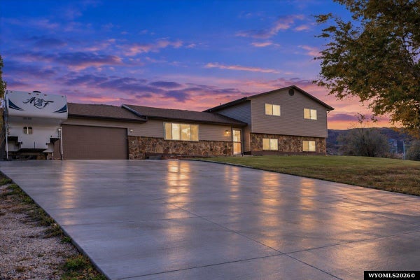 5299 SADDLESTRING RD, CASPER, WY 82604 - Image 41b3ad6999ca7c0e0bd9055d3700a654/703664749