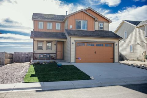 Photo of 935 Flicker St, Douglas, WY 82633 (MLS # 20261037)