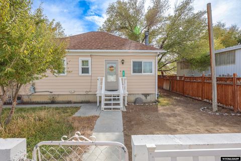 Photo of 269 Hoskins Lane, Rock Springs, WY 82901 (MLS # 20255905)