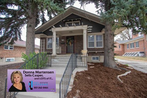 Photo of 1433 S Elm ST, Casper, WY 82601 (MLS # 20261404)