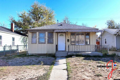 Photo of 1717 S Poplar St, Casper, WY 82601 (MLS # 20265345)