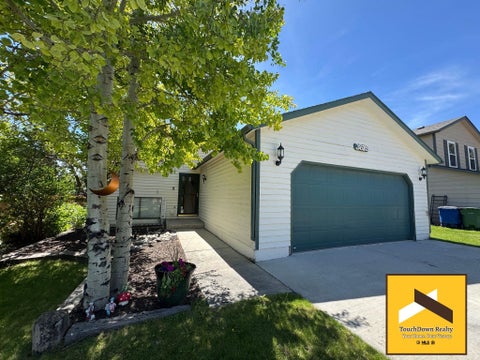 Photo of 3815 Tam O-Shanter DR, Riverton, WY 82501 (MLS # 20262983)
