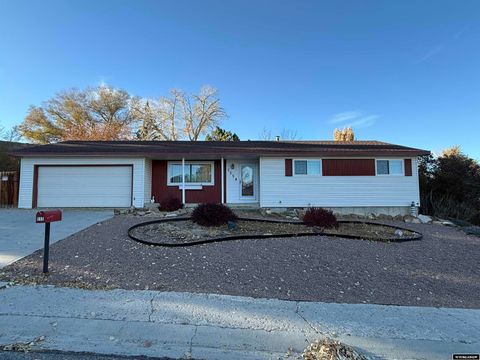 555 Easy St Green River WY 82935