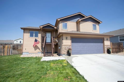 Photo of 2110 Goosewing Street, Bar Nunn, WY 82601 (MLS # 20264578)