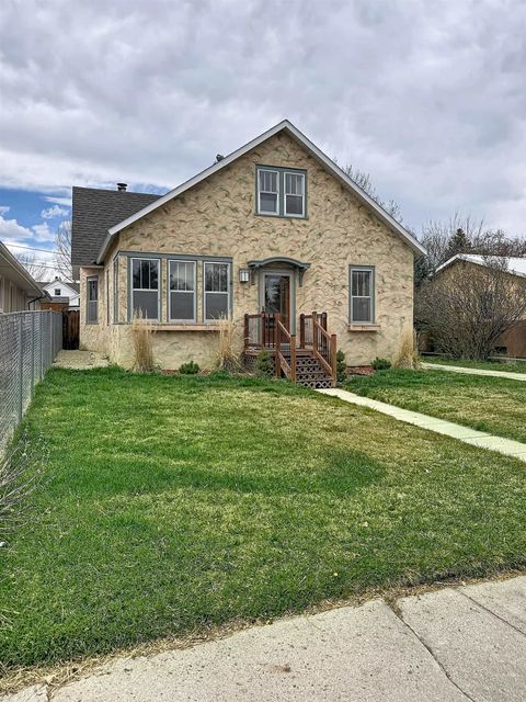 Photo of 518 N Adams St, Buffalo, WY 82834 (MLS # 20261620)