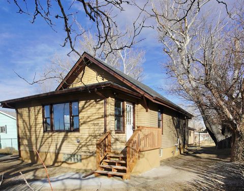 Photo of 1215 S Locust Street, Casper, WY 82604 (MLS # 20260636)
