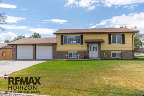 Photo of 1027 Carver DR, Douglas, WY 82633 (MLS # 20263750)