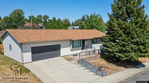 Photo of 3408 Belmont Drive, Casper, WY 82604 (MLS # 20264310)