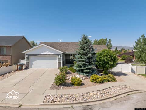 Photo of 180 Wall Street, Evanston, WY 82930 (MLS # 20263545)