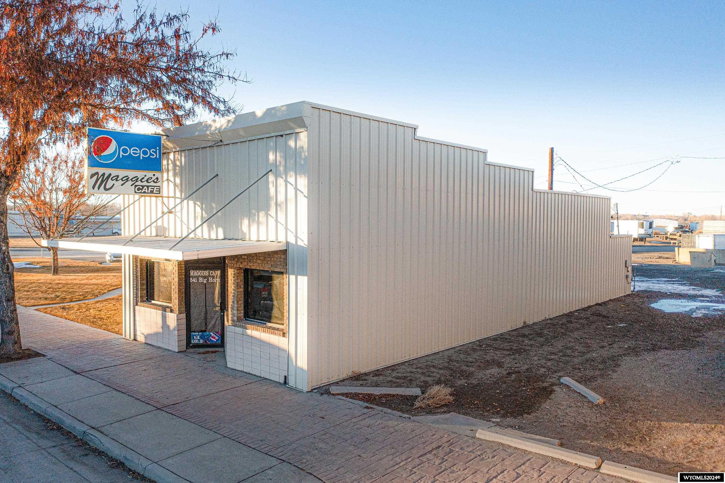 Worland, Wyoming 82401, United States, ,Commercial,Active,83088