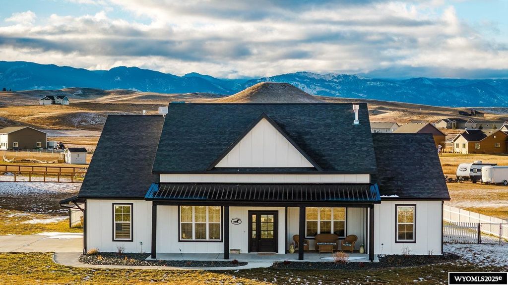 Photo of 107 Sand Creek Drive, Buffalo, WY 82834 (MLS # 20256580)