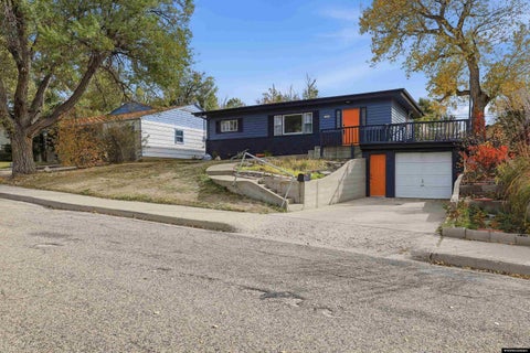 Photo of 2321 E 6th ST, Casper, WY 82609 (MLS # 20265294)