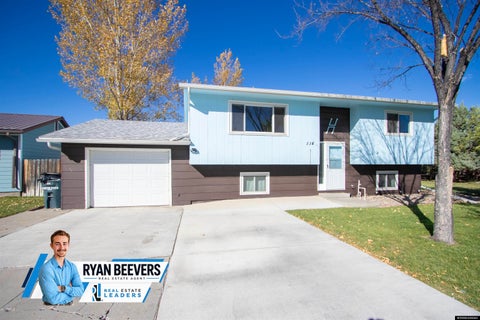 Photo of 114 South Pass, Glenrock, WY 82637 (MLS # 20265228)