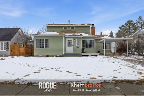 Photo of 1635 S Chestnut St, Casper, WY 82601 (MLS # 20260824)