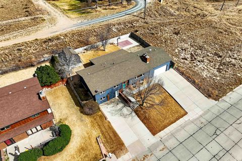 Photo of 231 Hillcrest Drive Dr, Torrington, WY 82240 (MLS # 20261528)