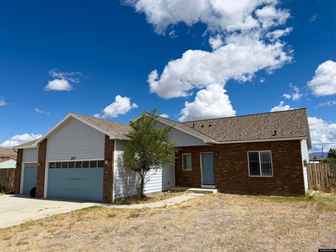 Photo of 307 S 13th Street, Saratoga, WY 82331 (MLS # 20264433)