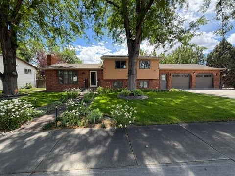 Photo of 1806 Circle Road RD, Worland, WY 82401 (MLS # 20262975)