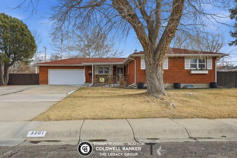 Photo of 3201 Hawthorne Avenue, Casper, WY 82604 (MLS # 20261400)