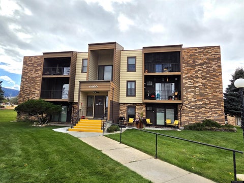 Photo of 4460 S Poplar 201C Street, Casper, WY 82601 (MLS # 20265172)